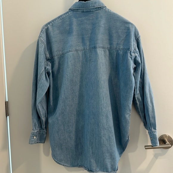 Oversized Denim Shirt - Picture 4 of 4